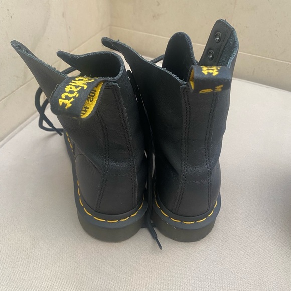 Dr. Martens Pascal soft leather boots - Picture 3 of 5